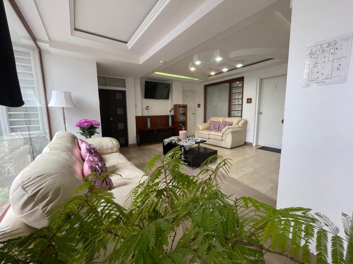 Hotel Shalom Риобамба Экстерьер фото