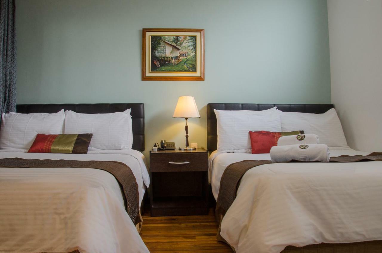 Hotel Shalom Риобамба Экстерьер фото