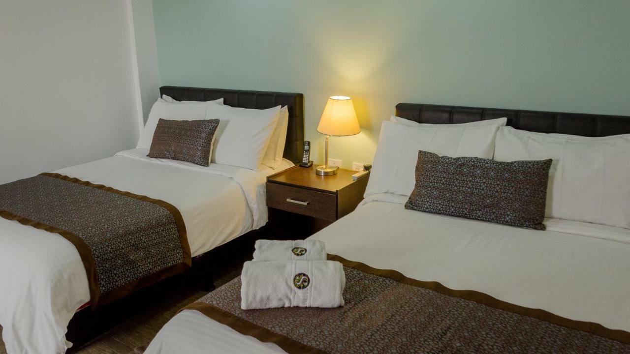 Hotel Shalom Риобамба Экстерьер фото